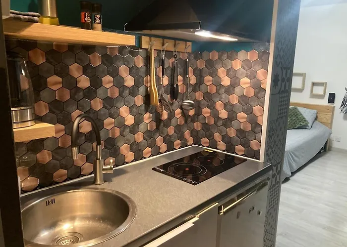 Meublé 2 étoiles *